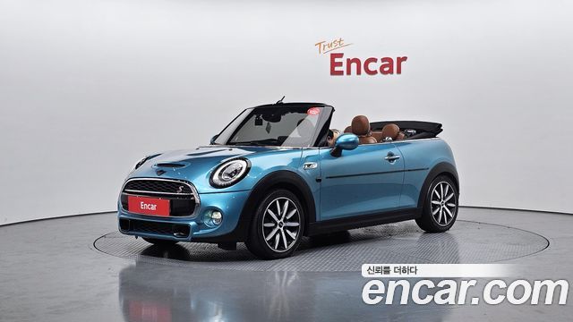 MINI Cooper Convertible 2017