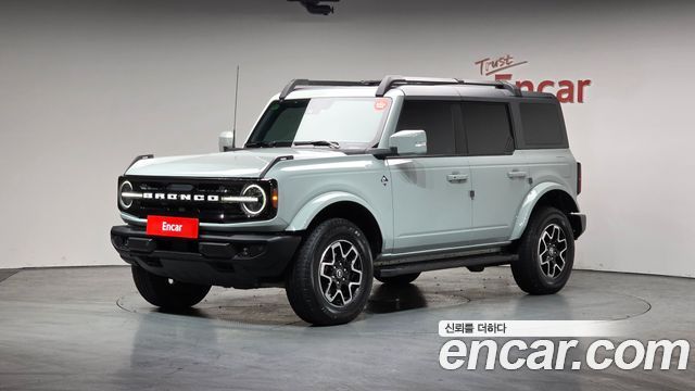 Ford Bronco 2023
