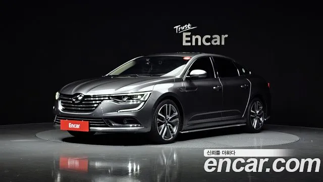 Renault SM6 2016