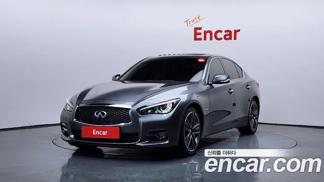 Infiniti Q50 2016
