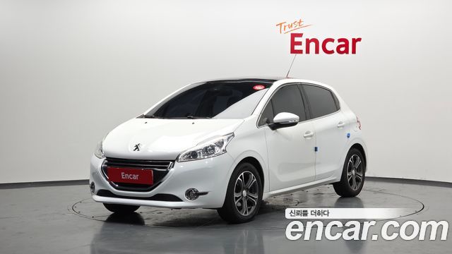 Peugeot 208 2015