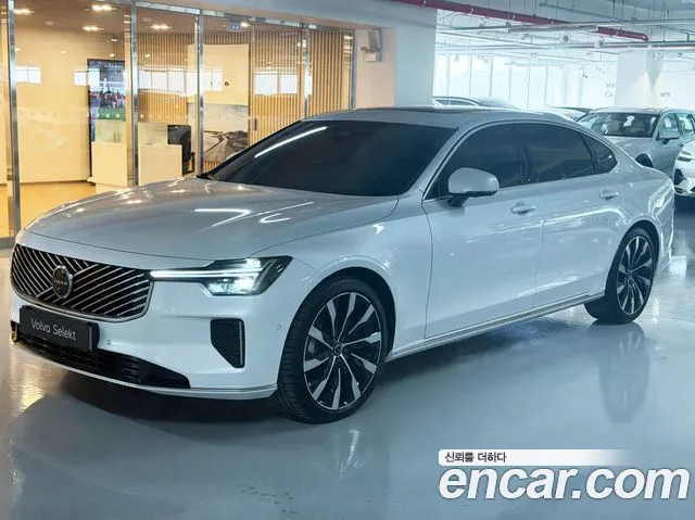 Volvo S90 2025