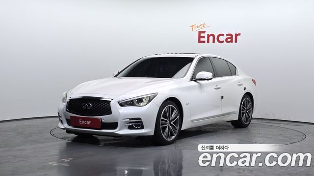 Infiniti Q50 2014