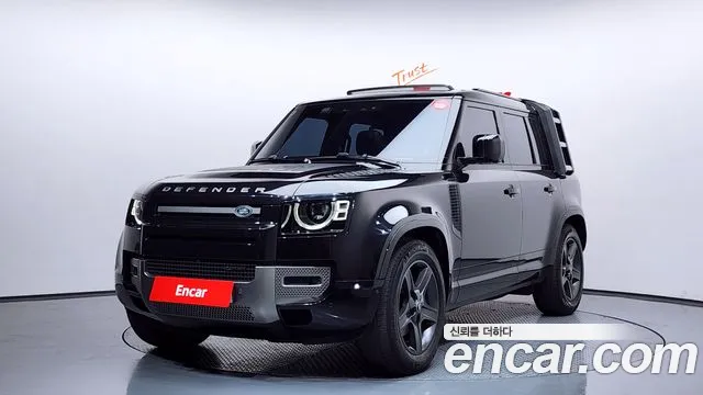 Land Rover Defender 2022