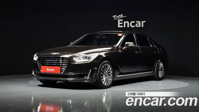 Genesis EQ900 2018