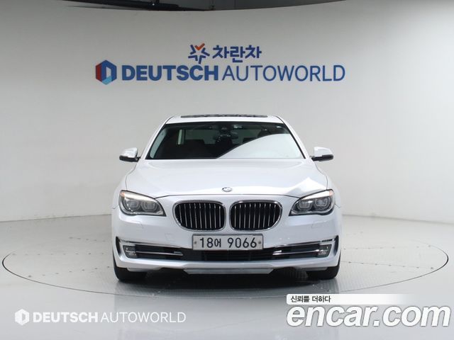 BMW 7-Series 2013