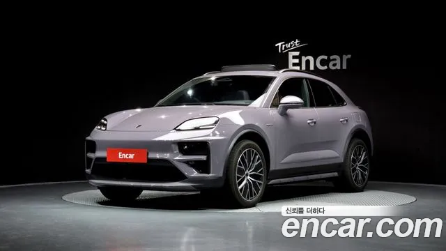 Porsche Macan 2025