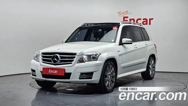 Mercedes-Benz GLK-Class 2011