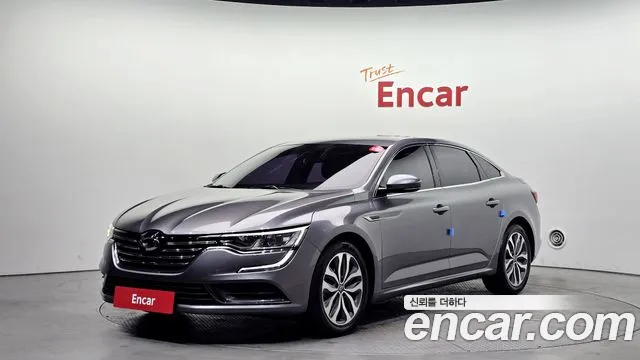 Renault SM6 2016
