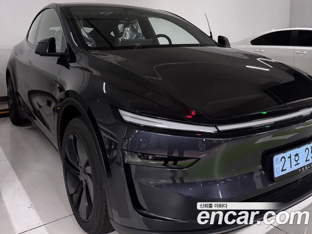 Tesla Model Y 2026