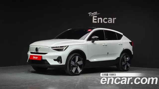 Volvo C40 2022
