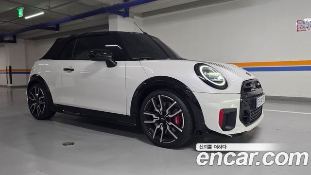MINI Cooper Convertible 2025