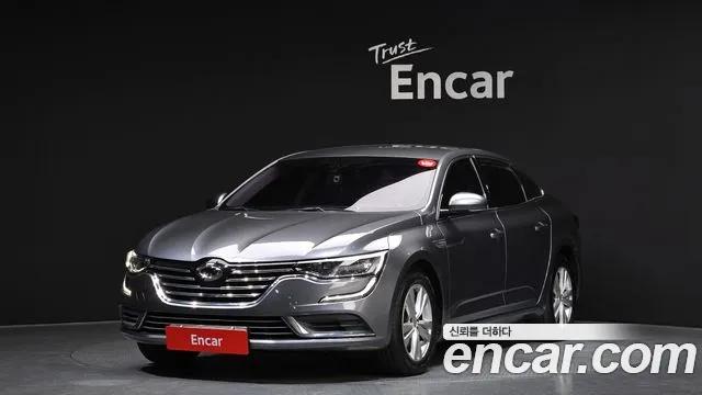 Renault SM6 2016