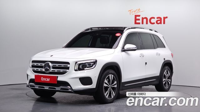 Mercedes-Benz GLB-Class 2021