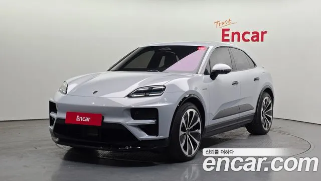 Porsche Macan 2025