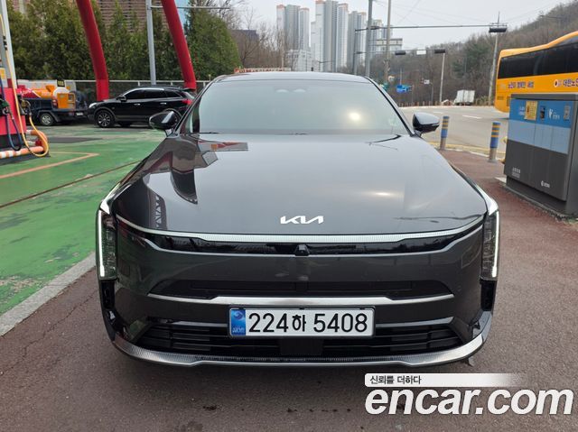 Kia K8 2025
