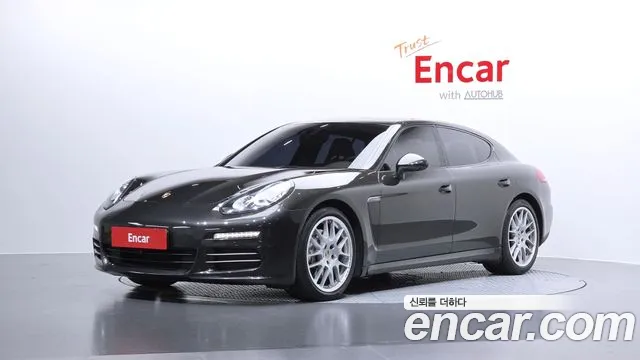 Porsche Panamera 2013