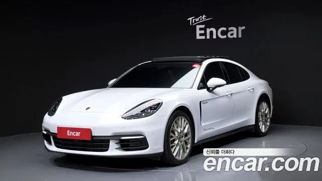 Porsche Panamera 2020