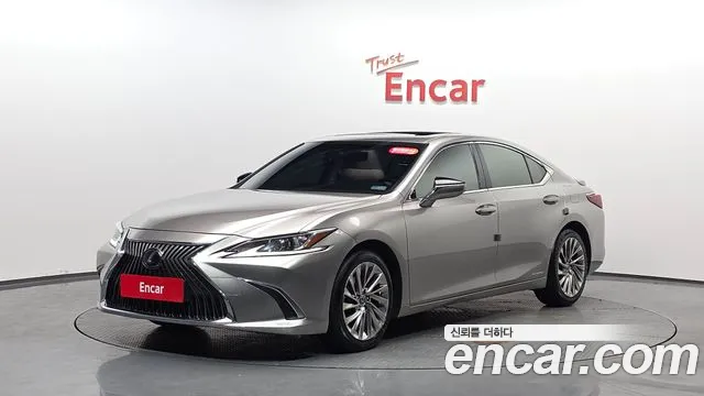 Lexus ES 2018