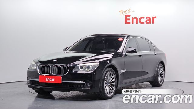 BMW 7-Series 2012
