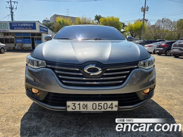 Renault SM6 2016