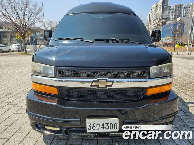Chevrolet Express Van 2012