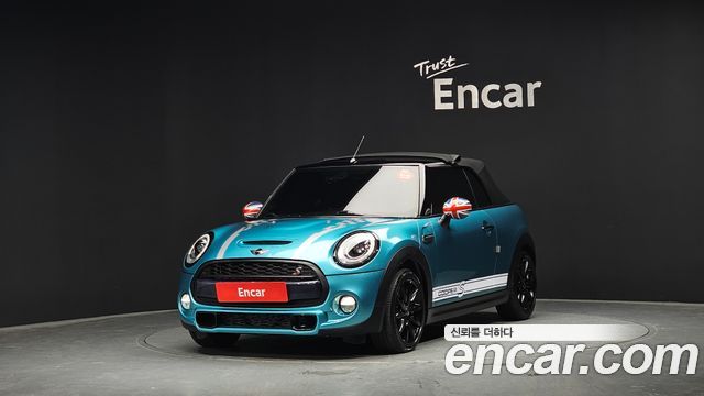 MINI Cooper Convertible 2016