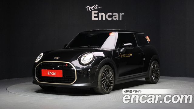MINI Cooper 2024