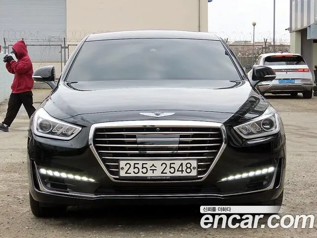 Genesis EQ900 2016