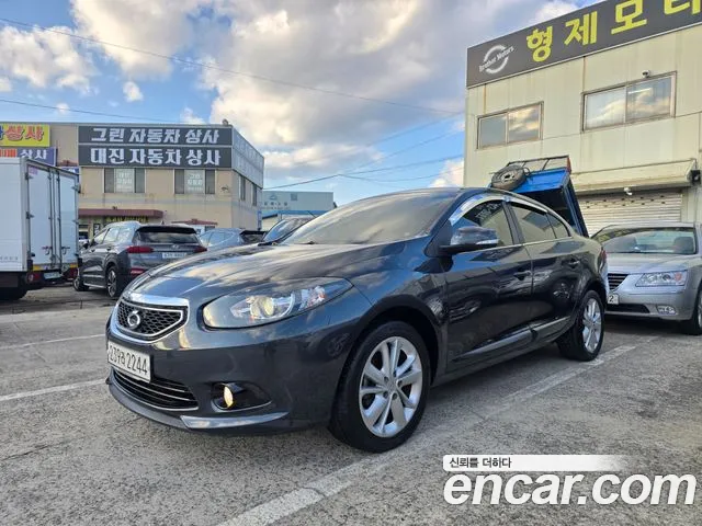Renault SM3 2014