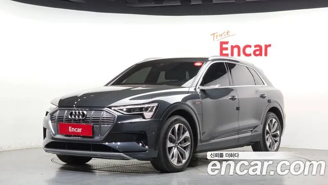 Audi e-tron 2020