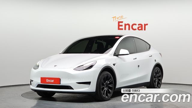 Tesla Model Y 2023