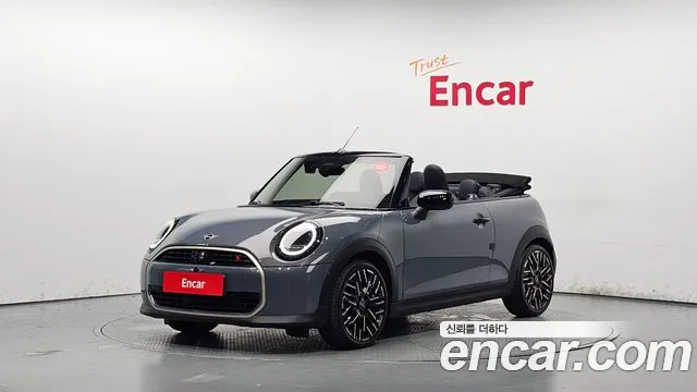 MINI Cooper Convertible 2025