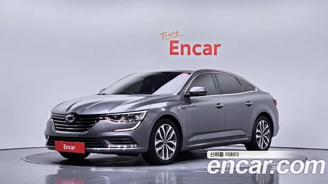 Renault SM6 2016