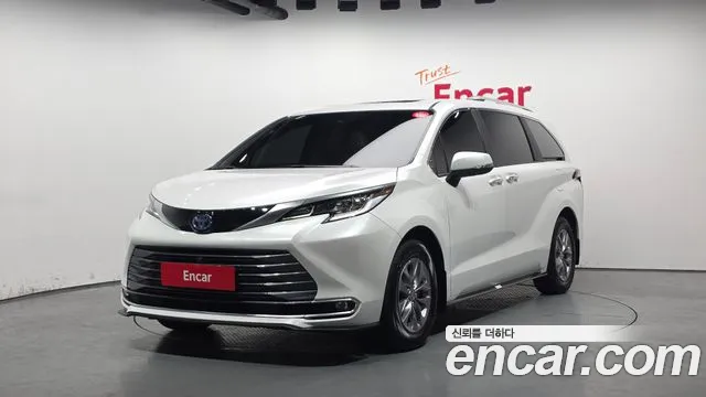 Toyota Sienna 2024