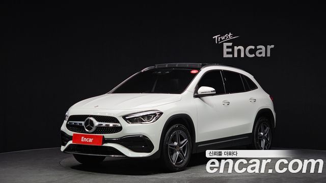 Mercedes-Benz GLA-Class 2022
