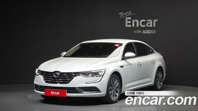 Renault SM6 2016