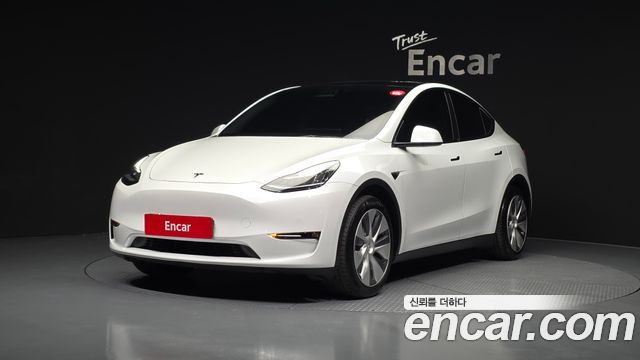 Tesla Model Y 2021