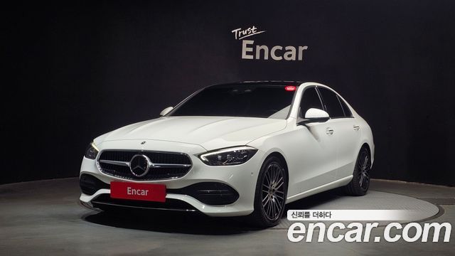 Mercedes-Benz C-Class 2024