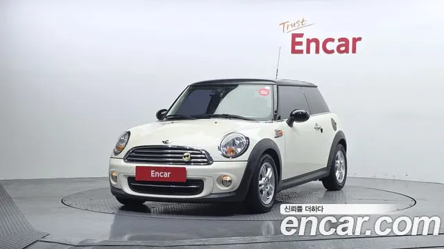 MINI Cooper 2011