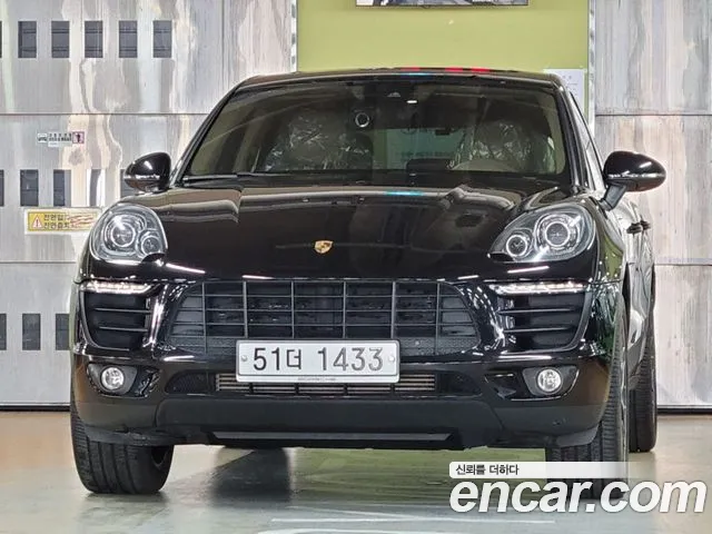 Porsche Macan 2017