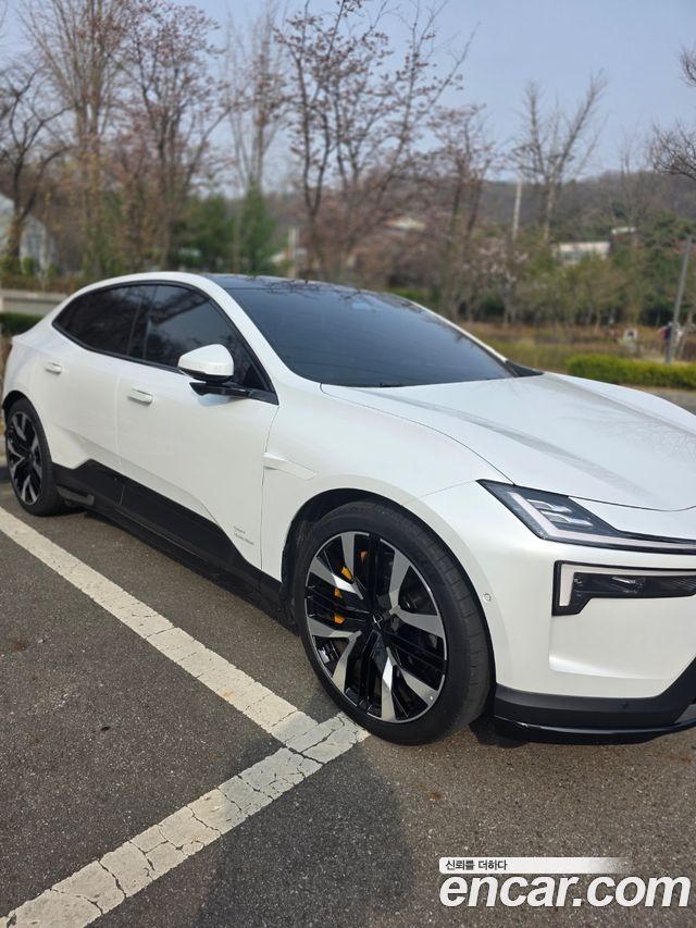 Polestar Polestar 4 2025