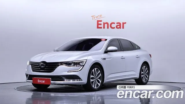 Renault SM6 2016