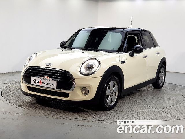 MINI Cooper 2016