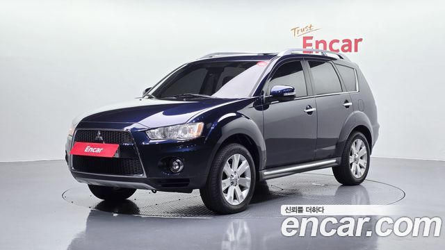 Mitsubishi Outlander 2010