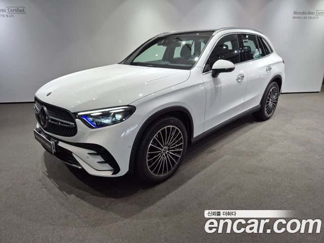 Mercedes-Benz GLC-Class 2025