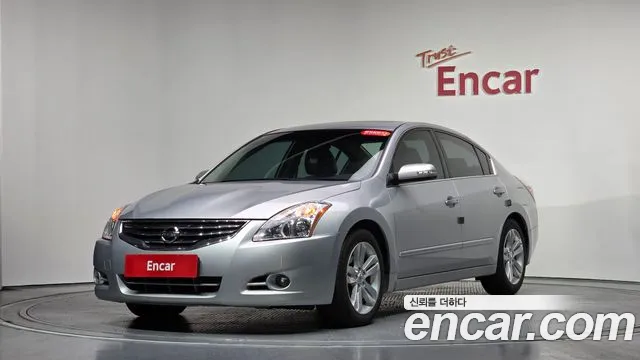Nissan Altima 2010