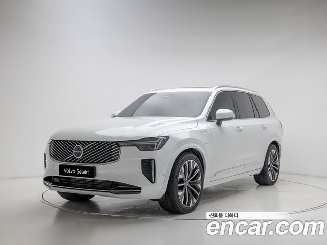 Volvo XC90 2025