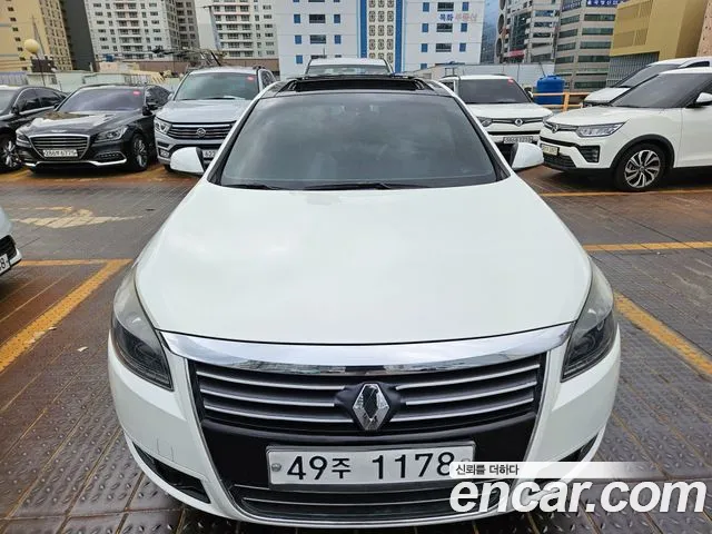 Renault SM7 2012