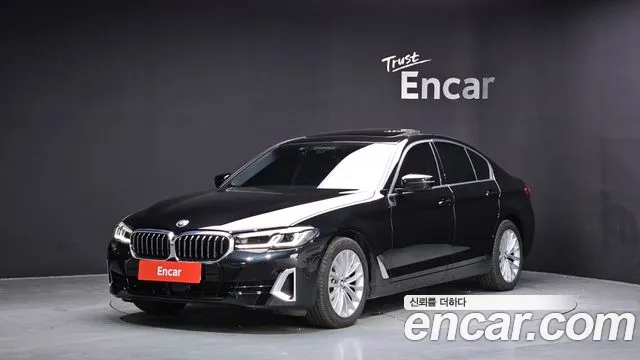 BMW 5-Series 2023